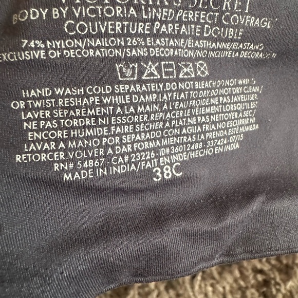 Victoria’s Secret bra size 38C - Picture 4 of 5